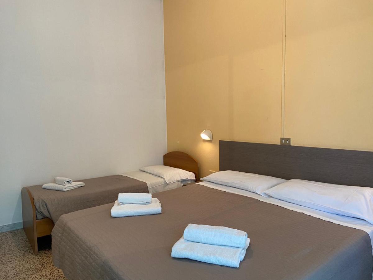 Hotel Britta Rimini Luaran gambar
