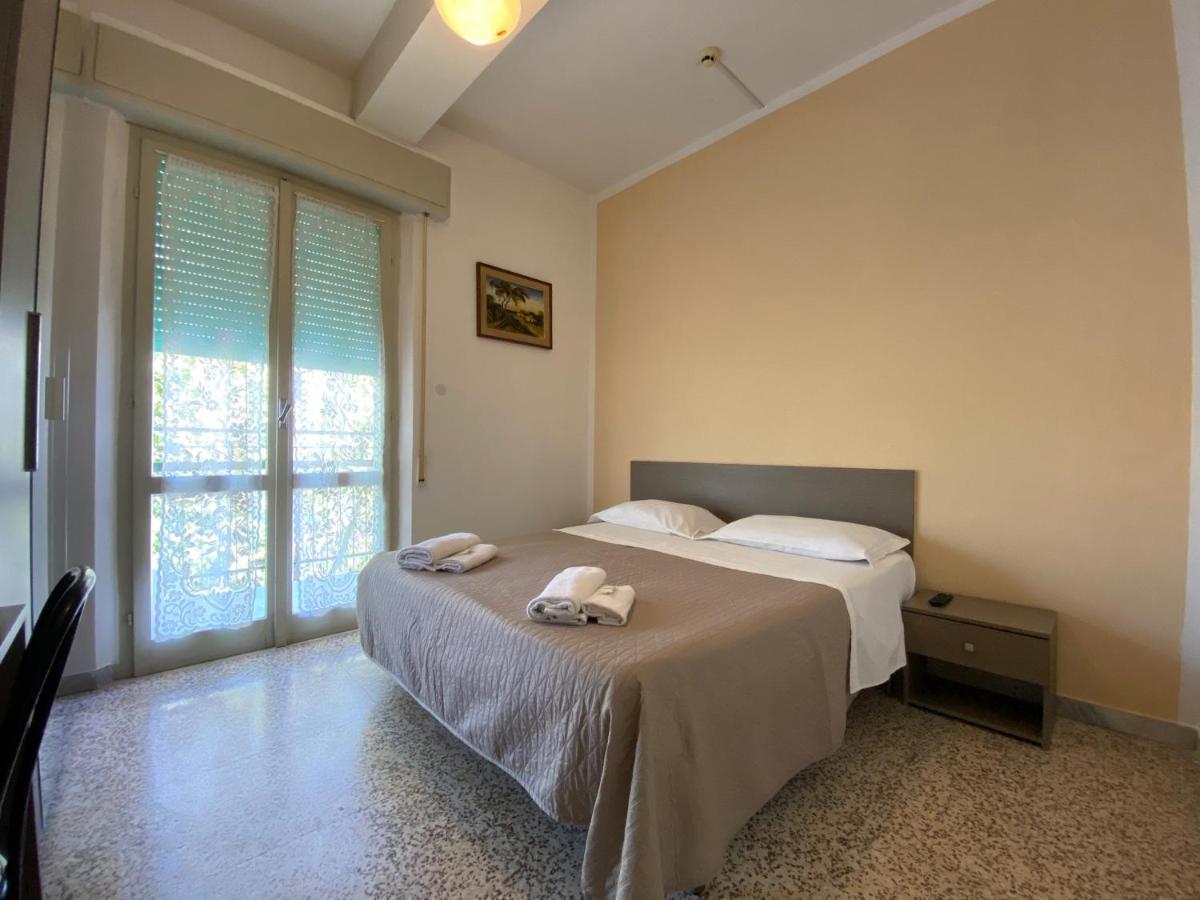 Hotel Britta Rimini Luaran gambar