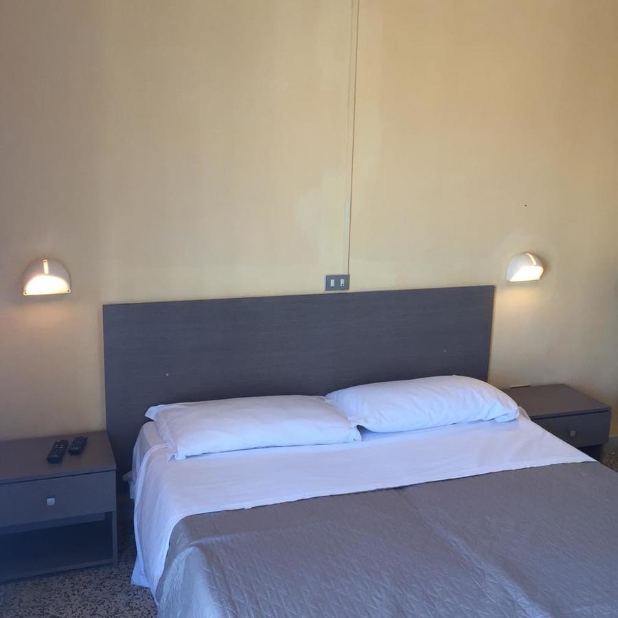 Hotel Britta Rimini Luaran gambar