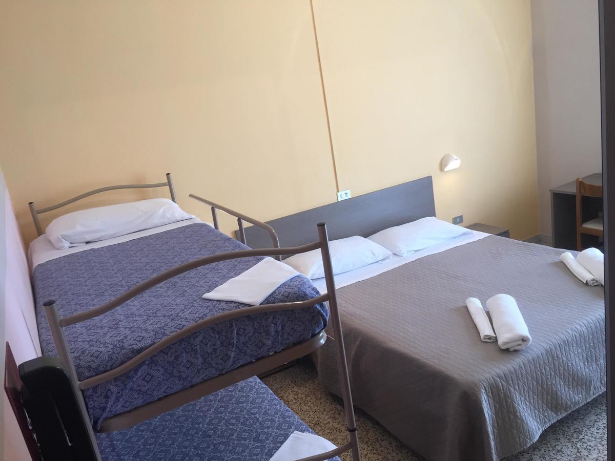 Hotel Britta Rimini Luaran gambar