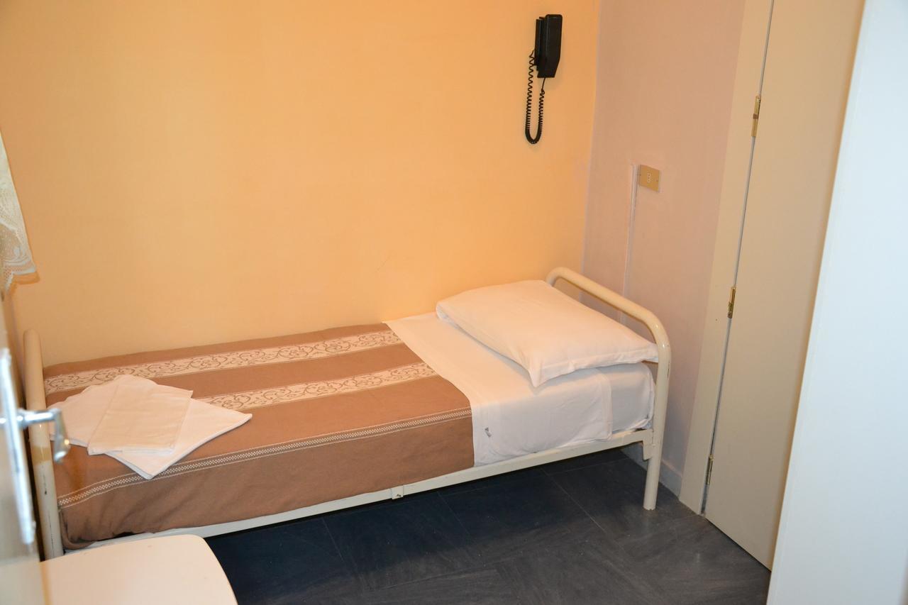 Hotel Britta Rimini Luaran gambar