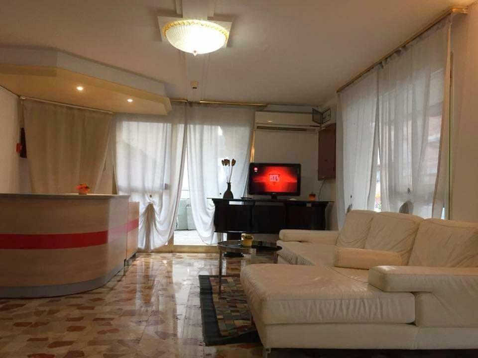 Hotel Britta Rimini Luaran gambar